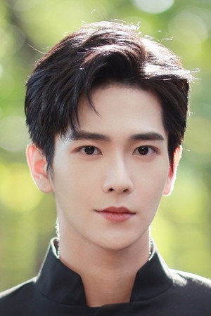 常斌